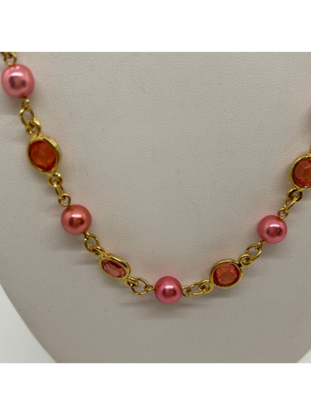Vintage Two Sisters Signed Pink Faux Pearl Bezel Gold Tone Station Long Necklace - Picture 10 of 12